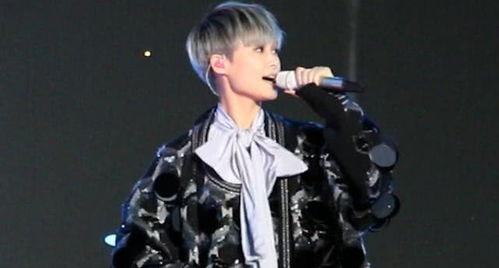 李宇春吃瓜视频完整版,揭秘娱乐圈幕后真相