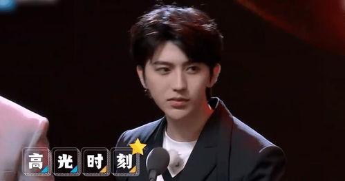 蔡徐坤撕名牌吃瓜视频,一场娱乐与瓜料的视觉盛宴